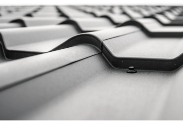 Cum să alegi o tablă potrivită pentru acoperiș? Iată 3 sfaturi utile pe care trebuie să le iei în considerare!