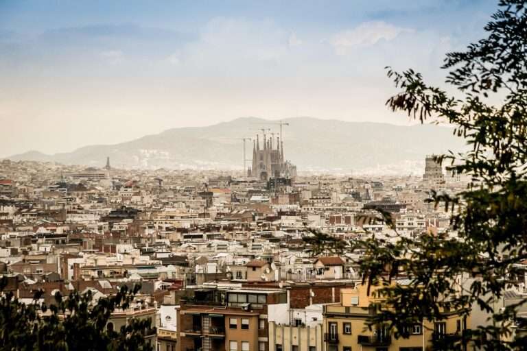 cand sa vizitezi barcelona